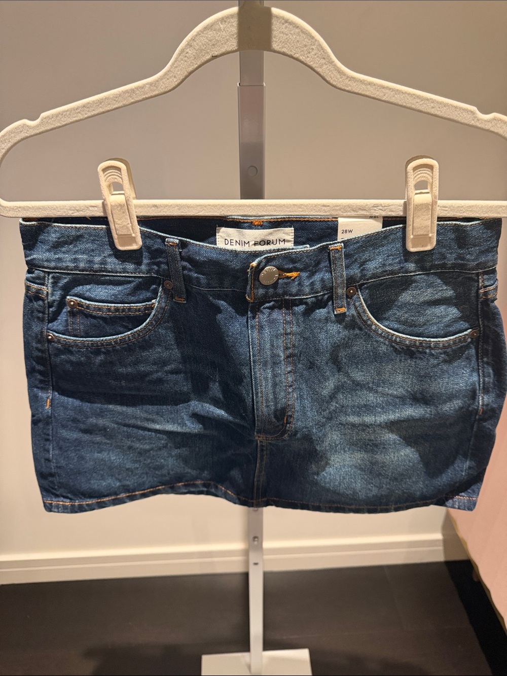 Denim mini skirt - subcategory classification